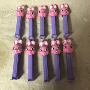 PEZ dispenser collectibles (10pcs)